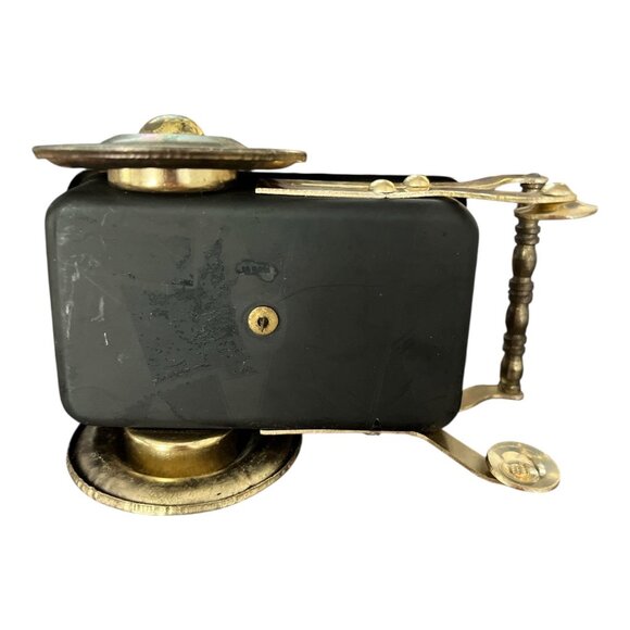 Vintage 1950s Brass & Glass Salt and Pepper Shaker Set in Wheelbarrow Cart – Sou - Picture 6 of 6